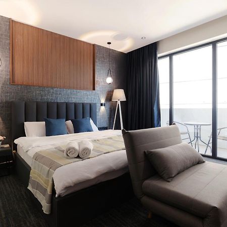 Nova Luxe Hotel & Residences Batumi Bagian luar foto