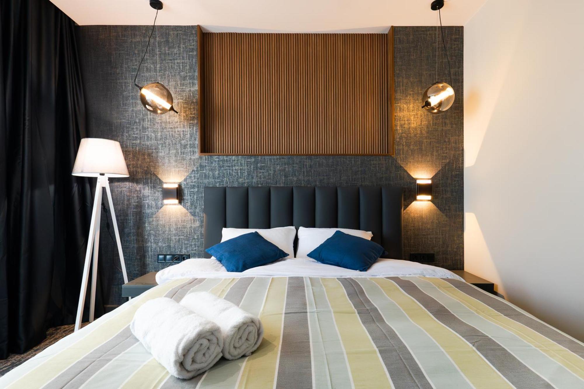 Nova Luxe Hotel & Residences Batumi Bagian luar foto