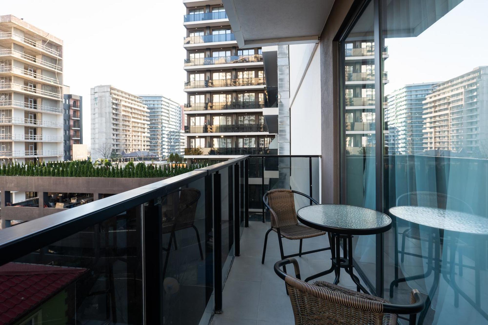 Nova Luxe Hotel & Residences Batumi Ruang foto