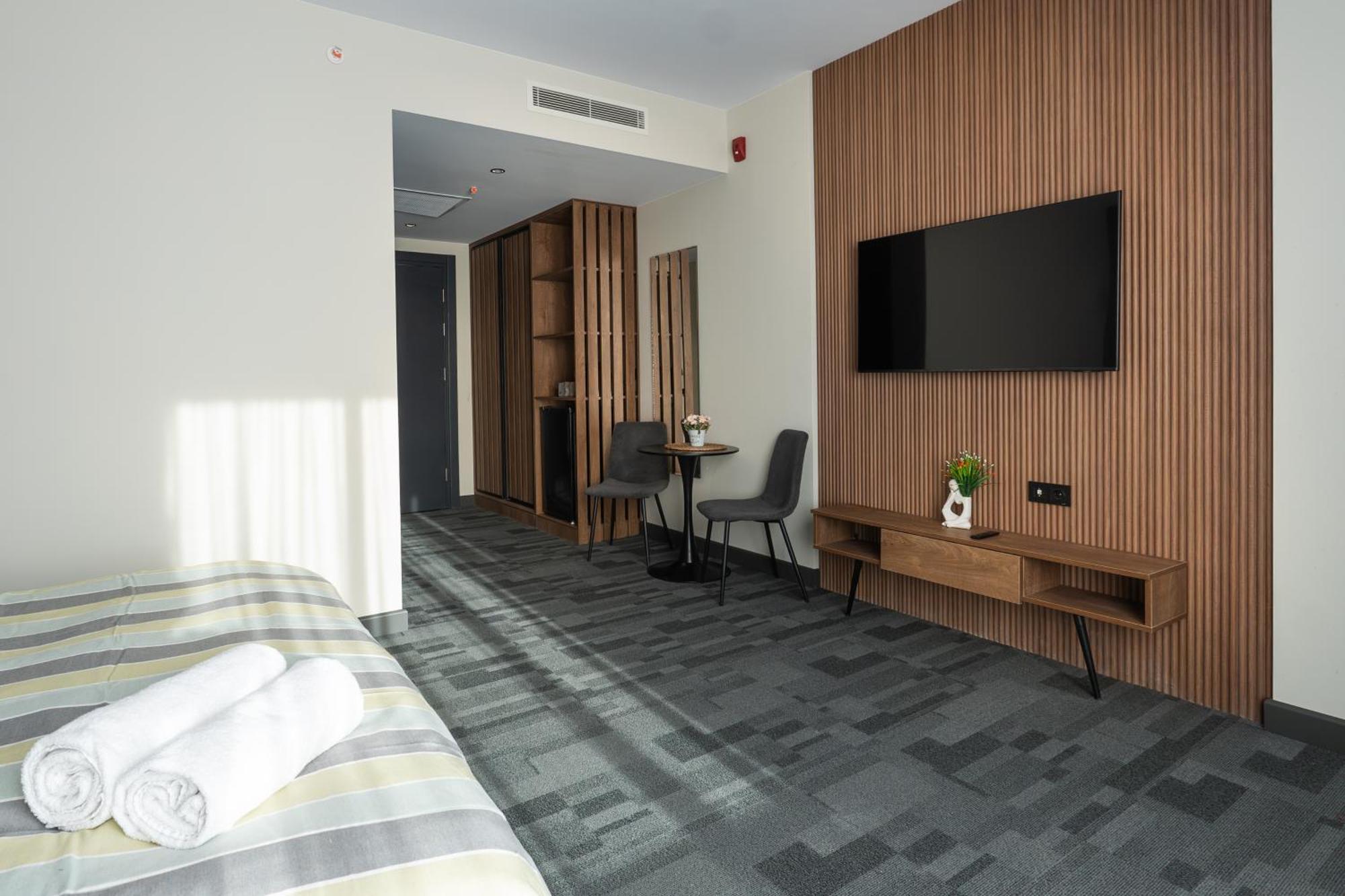Nova Luxe Hotel & Residences Batumi Bagian luar foto