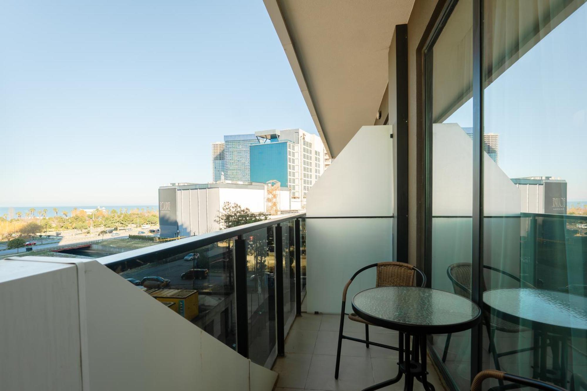 Nova Luxe Hotel & Residences Batumi Ruang foto
